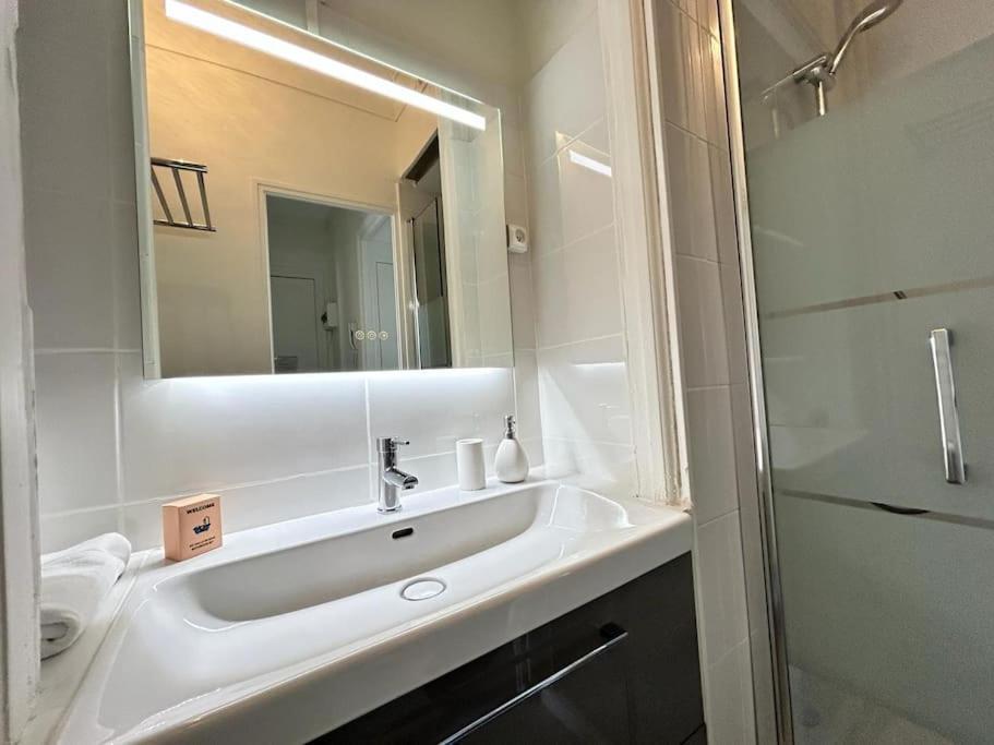 Forum Indigo Grand T2 Elegant Au Centre Apartment Reims
